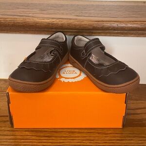 Livie and Luca Toddler Size 10 Mocha Leather Mary Jane Style BRAND NEW!